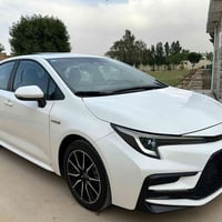 للبيع كورلا 2024 شكل ال S هايبرد مكفوله من ضربه  السعر 160 وبيهه مجال ...