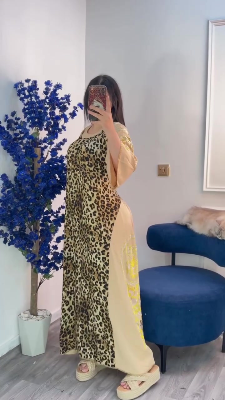 دراعة كويتي  🔥😍
خامه مارينا الاصلي ✨✅

القياسات 

L / XL / XXL 

السعر 22الف


**إذا كنت صاحب هذا الإعلان وتريد حذفه لأي سبب، رجاءا أرسل رسالة إلى الدعم الفني**