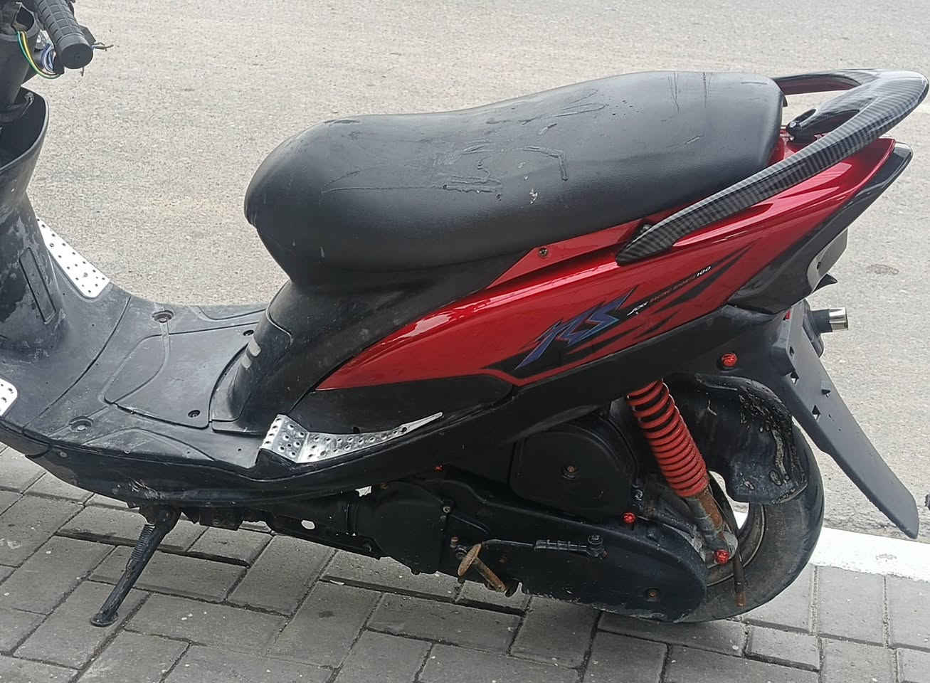 سلام عليكم دراجه ماكس عدله للبيع 
دراحه كفاله برقي ممفتوح بيها حلوه ومرتبه 
نهضه وشلعه تخبل  سعر 775وبيها مجال


**إذا كنت صاحب هذا الإعلان وتريد حذفه لأي سبب، رجاءا أرسل رسالة إلى الدعم الفني**