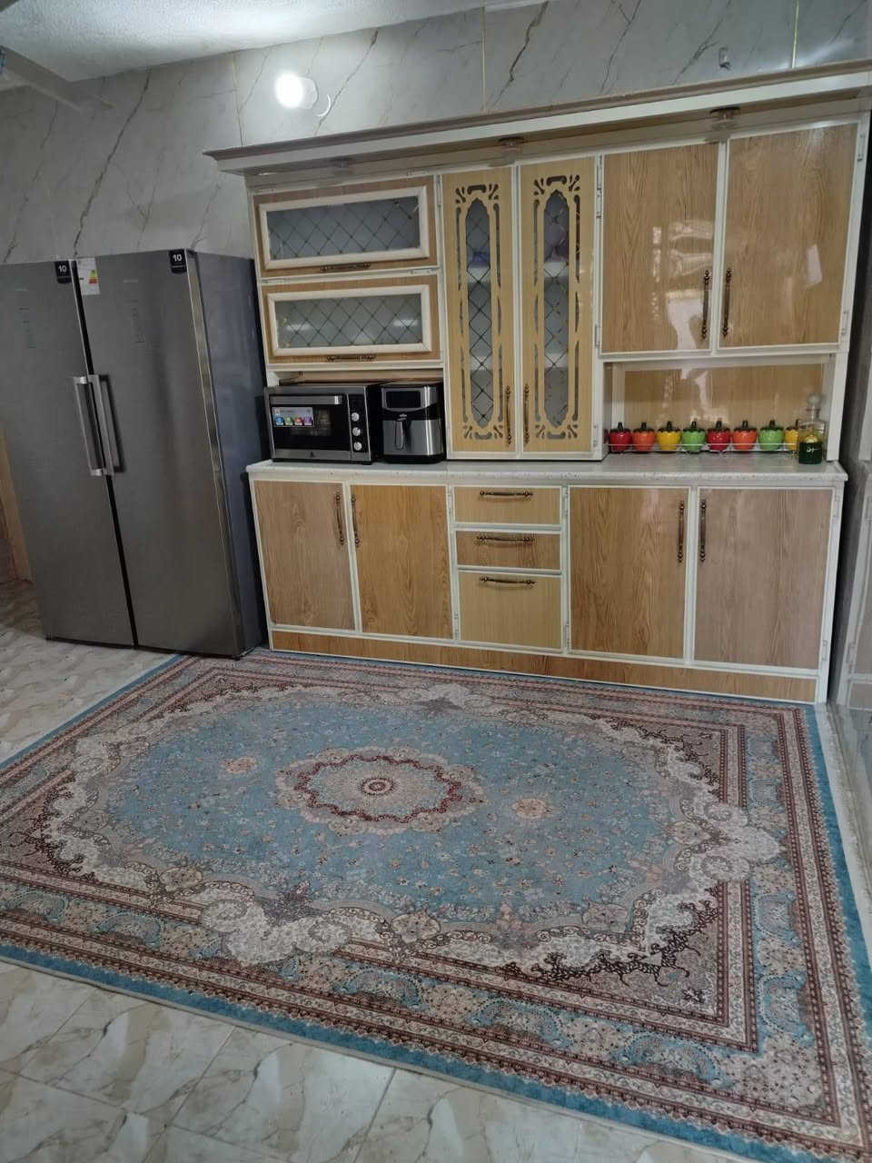 السلام عليكم بيت ٢٠٠ متر للبيع في حي النصر بانزين خانه حرف T سعره ٢٢٥ وبي مجال قليل للأستفسار الاتصال على الرقم ***********
