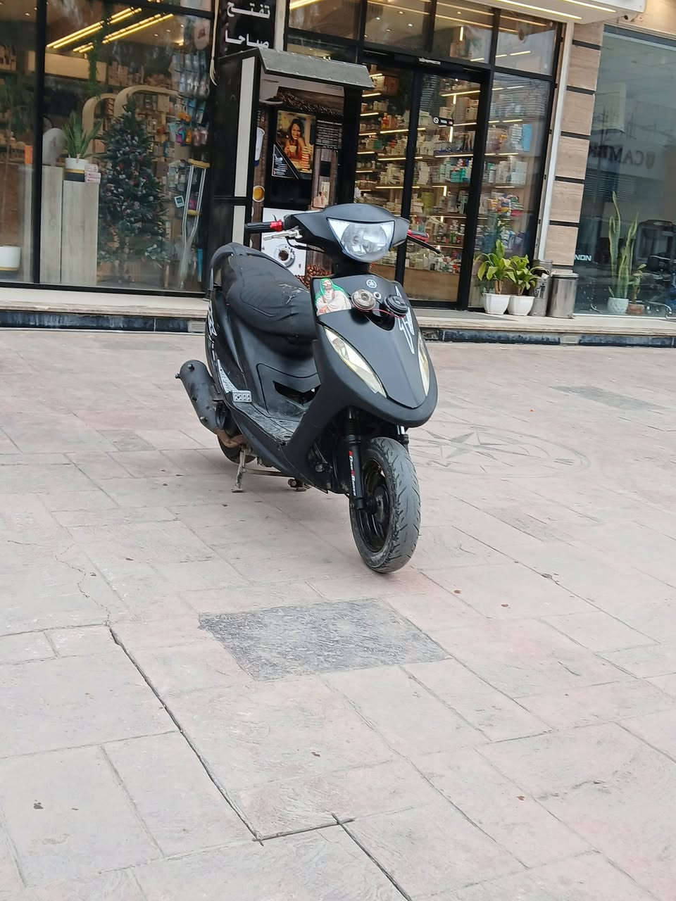 السلام عليكم  دراجه للبيع  ماكس عدله كله بلادي الدرجه  سعر  750 بيه مجال  الاتصال ***********
