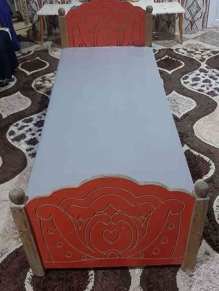 السلام عليكم جربايه  نضيفه لوك خشب بلوك للبيع سعر 35وبيه مجال مكاني كركوك حي النداء اتصال على الرقم زين ***********اسيأ ***********
