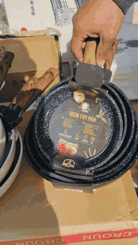 🥰عرررض بلااااش تخفيضااات    زبائننا الكرام ✅مثل ماعودناكم بالعروض المستمره✅طاوة منال العالم يده صااج عازل للحراره زيتي ثقيل لونين البيجي 🟤 والأسود ⚫️  6 قطع☑️القياسات 18.20.22.24.26.28🫡سعر السيت ٤٠ ألف❤️‍🔥منزليات عقيل  *********** 📞
