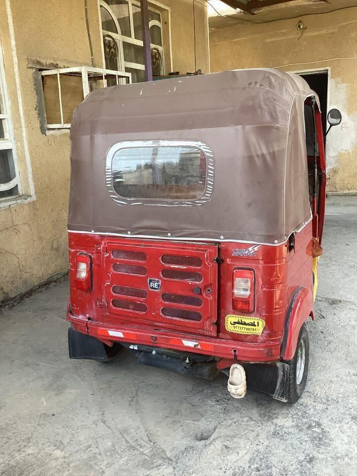 سلام عليكم تكتك البيغ موديل 2018 وراق كامله بسمي الوصل سعر 1600 وبيه مجال رقم ***********
