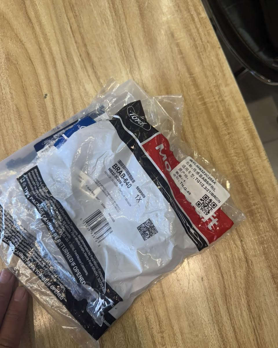 ‎ السلام عليكم ورحمة الله 
Ali accessories for off-road_House
حساس ABS فورد برونكو
‎اربيل صناعة شمالية 
‎گةياندنمان هةية بوو هةموو شوينيك  
‎تتوفر خدمة توصيل لكافة محافظات
‎للطلب و سعر 📩 
‎ للإستفسار :***********
*********** #tiktok.
