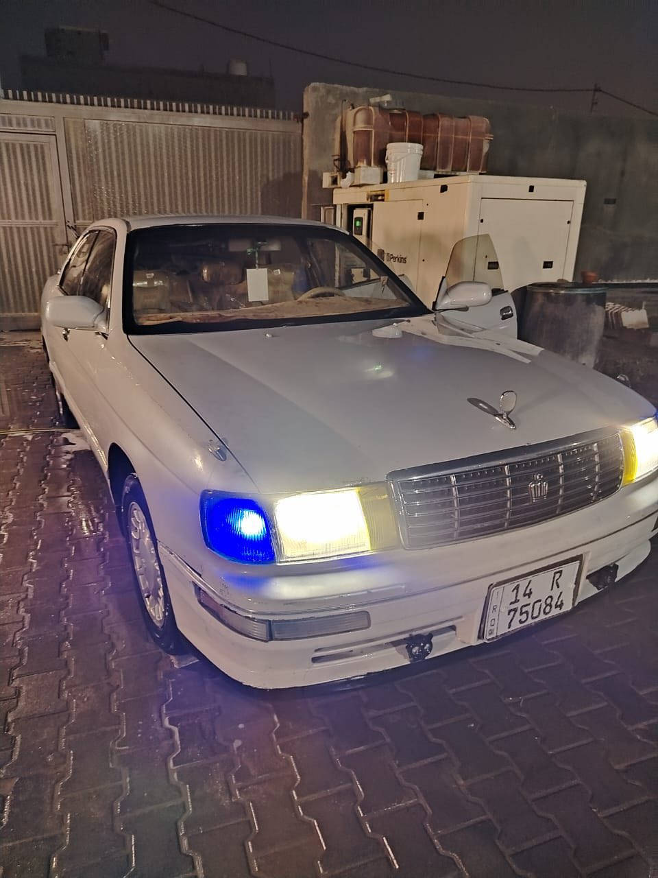 السلام وعليكم بطه جاهزة مكينه وكير وحداديه وتخم تاير  ورقم جديد وكامل مكفوله من الكص والنقل جثه السعر ٦٥ وبيها مجال مكاني البصرة الأمن داخلي ***********
