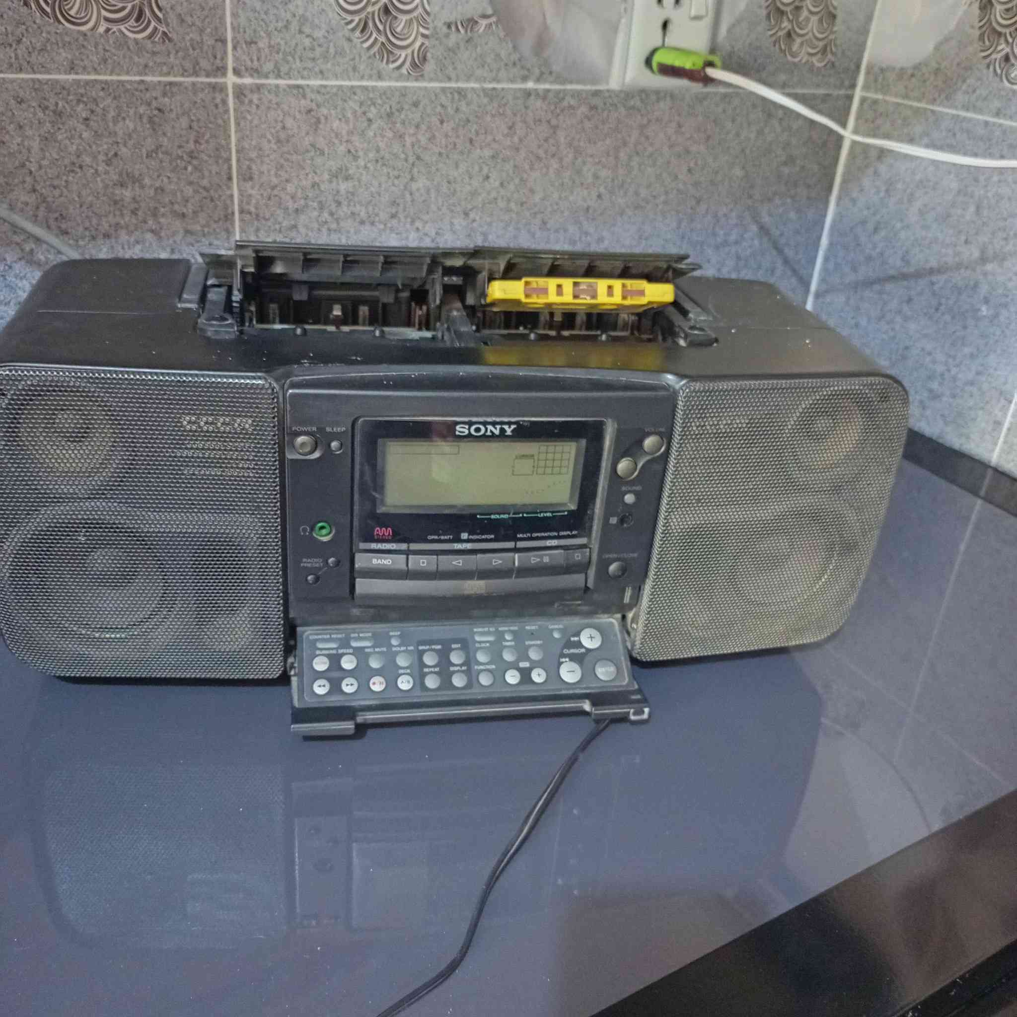 للبيع او مراوس براديو باحث شاشه وحسب القناعه .. الجهاز يعمل راديو 2 موجه اف ام اي ام المسجل لايعمل والسبدي ايضٱ لم يدخل تصليح صوت الراديو واضح وقوي جدٱ


**إذا كنت صاحب هذا الإعلان وتريد حذفه لأي سبب، رجاءا أرسل رسالة إلى الدعم الفني**