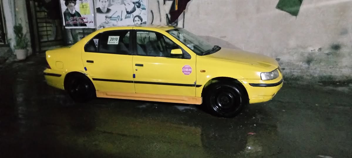 سلام عليكم سمند موديل2009 مصفرة تحويل جديد كلشي مابيهة بس لاستيك ولف السعر ٣٠وبيه مجال مكان بغداد البياع شرطة الرابعه الرقم***********
