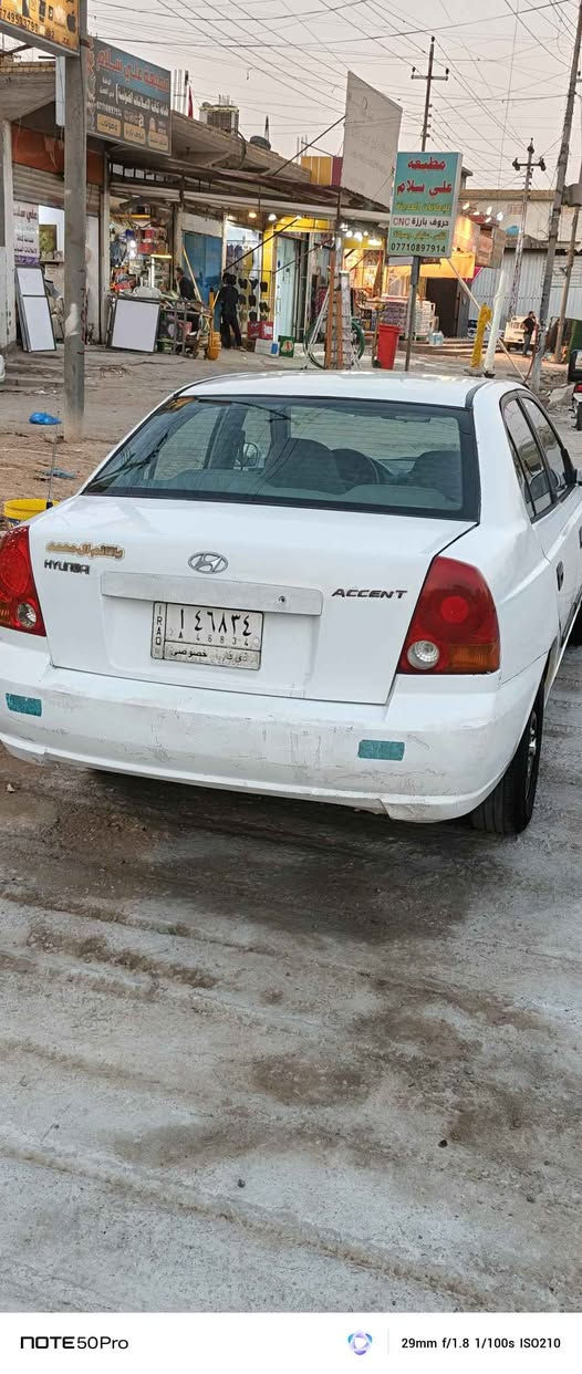 سلام عليكم اكسنت 2005 للبيع سنويه لل27 تخم تاير جديد مشروع وطني راعيه موجود بلعماره تبريد شغال تخم تاير جديد كير اوتوماتيك سياره مصبوغه عام وبيه ضربه جاملغ خلف السايق السعر 38 للستفسار *********** عمارة, ميسان
