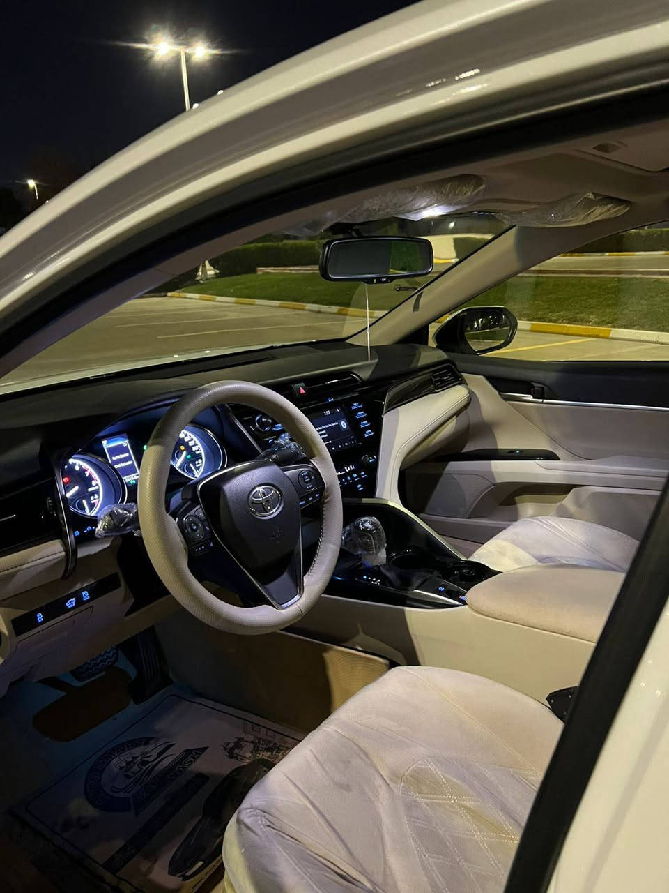 تۆیۆتا کامری 2020مواسەفات gle 
خلیجی 
سفری هەولێرە
گیرومەکینە بەشەرت 
 زۆربەجوانی پاکی ماوە 
هیچ خەلەلیکی تیدا نییە 
 ٨٥ هەزار هەقیقی رۆشتووە

سعر لە کۆمێنت داوابکە ڕاستەخۆ بۆت دیت 📩 

 دە عامی لۆ دەعامی بێ بۆیاغه تەنها تەزرەی هەیە گێرو مەکینەی بەشەرت 

ژمارەی خاوەنی 
*********** 
شوێن هەولێر
