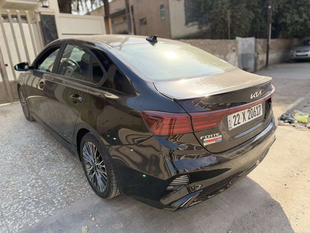 سلام عليكم ..
فورتي وارد امريكي  موديل 2023جي تي لاين فول موصفات حادثها بنيد وجاملغ فقط بدون دواخل ايرباك راجع سستم 
محرك 2000 دوش
ماشية 55
بصمة تشغيل وابواب
نظام اوتو هول
شحن واير ليس
ترحيب ابواب وصندوق
تحكم ستيرن فول
شاشة وكامرة بلادية
رادار امامي وجانبي
نظام اوتو ستوب
لد خلفي امامي
اشاير مري
تبريد شاشه
السعر 158 وبيها مجال بسيط بغداد لمشتل ***********
