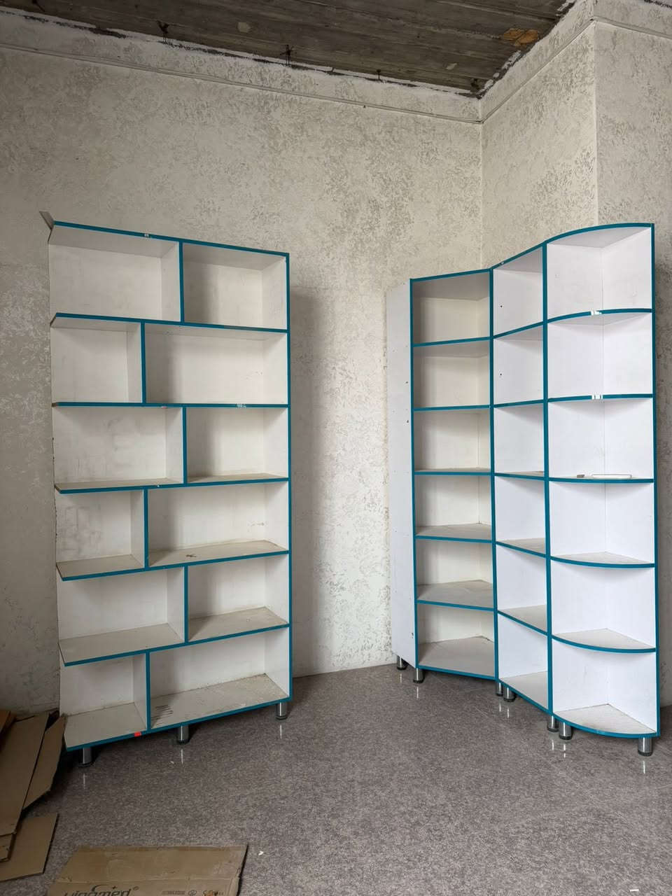 السلام عليكم.فاترينات HDFتصفيه مخازن درجه اولى الوزن ٩٠كميه كبيره من اجودانواع الفاترينات اي استفسار اتصال عله الرقم بي واتساب ***********
