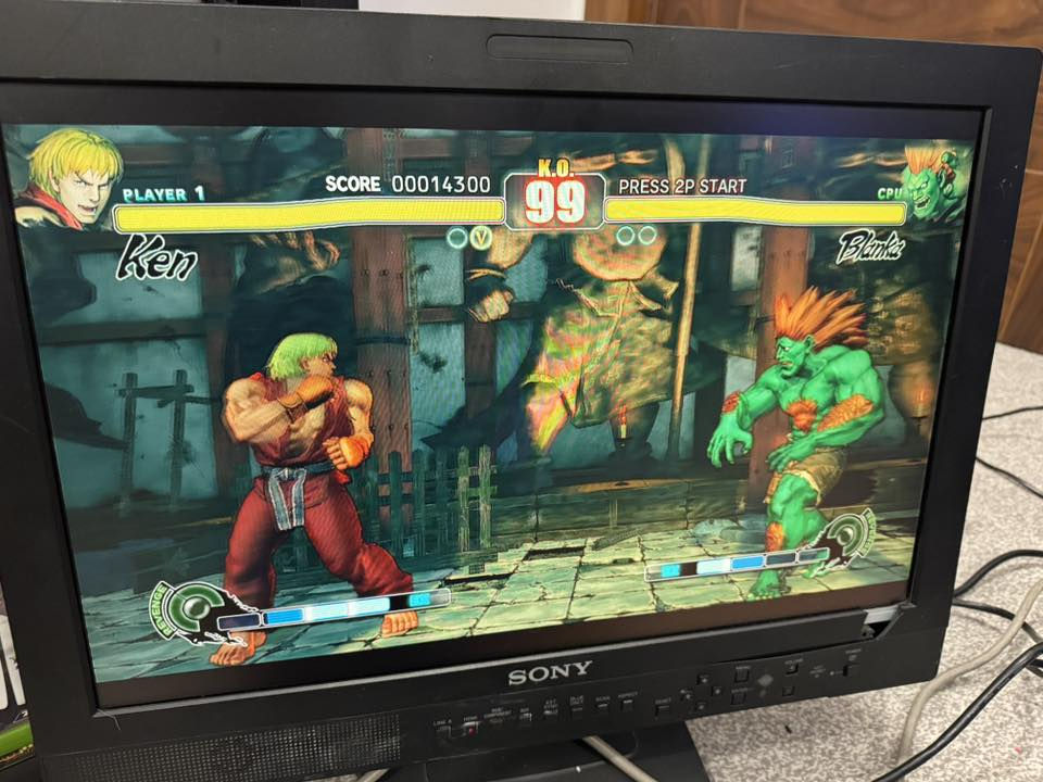 بلي ٣ فات ريجن PAL
بلي ٣ فات كامل ملحقات
جوستك اصلي 
هارد ٨٠
سحبه سريع جدا مرات القرص يشكل بالطلعه بس وره الدوسه الثانية يطلع
السعر ٦٠ الف
المكان بغداد


**إذا كنت صاحب هذا الإعلان وتريد حذفه لأي سبب، رجاءا أرسل رسالة إلى الدعم الفني**