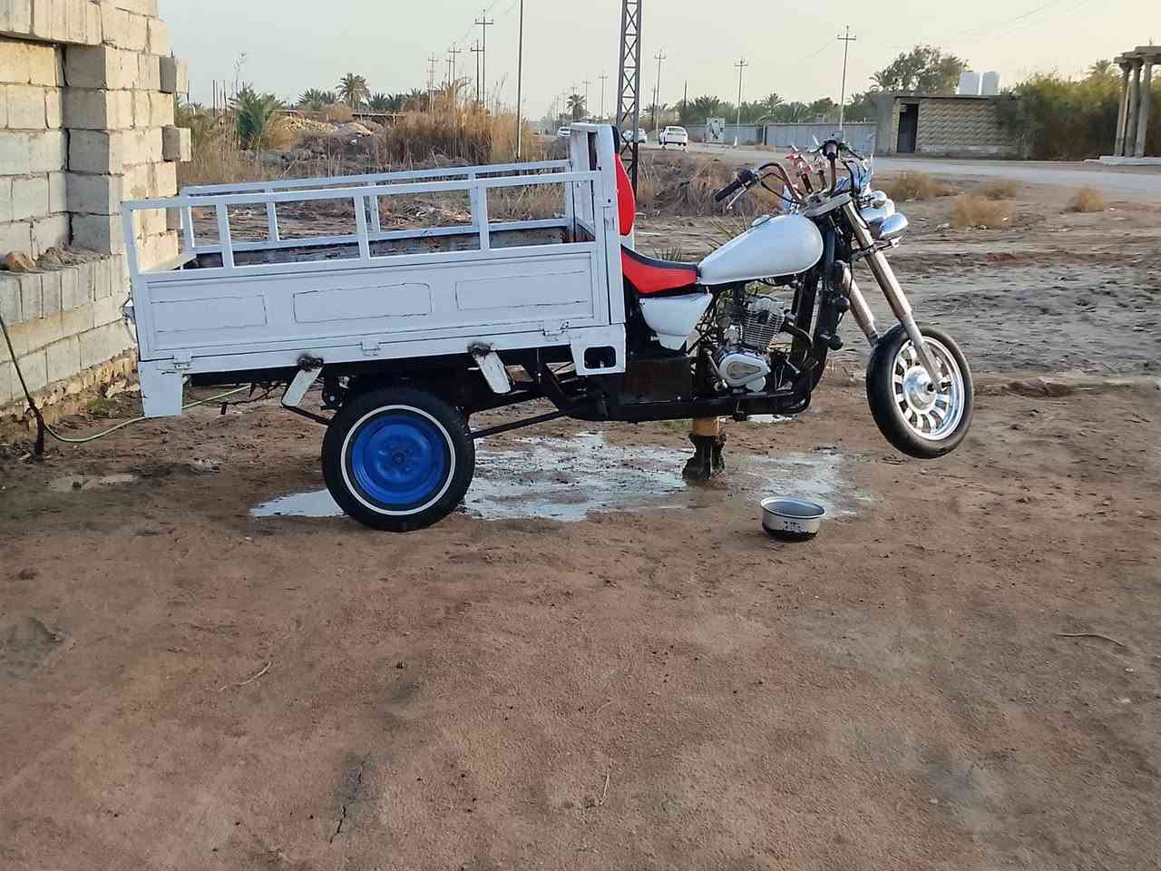 سلام عليكم ستوته لبيع مديل 7باب ثاني رقم اسود ستوته بيه خياس بل شاصي اكسن 17مكينه مفتوحه بس ناعمه "سعره 850 ،،***********
