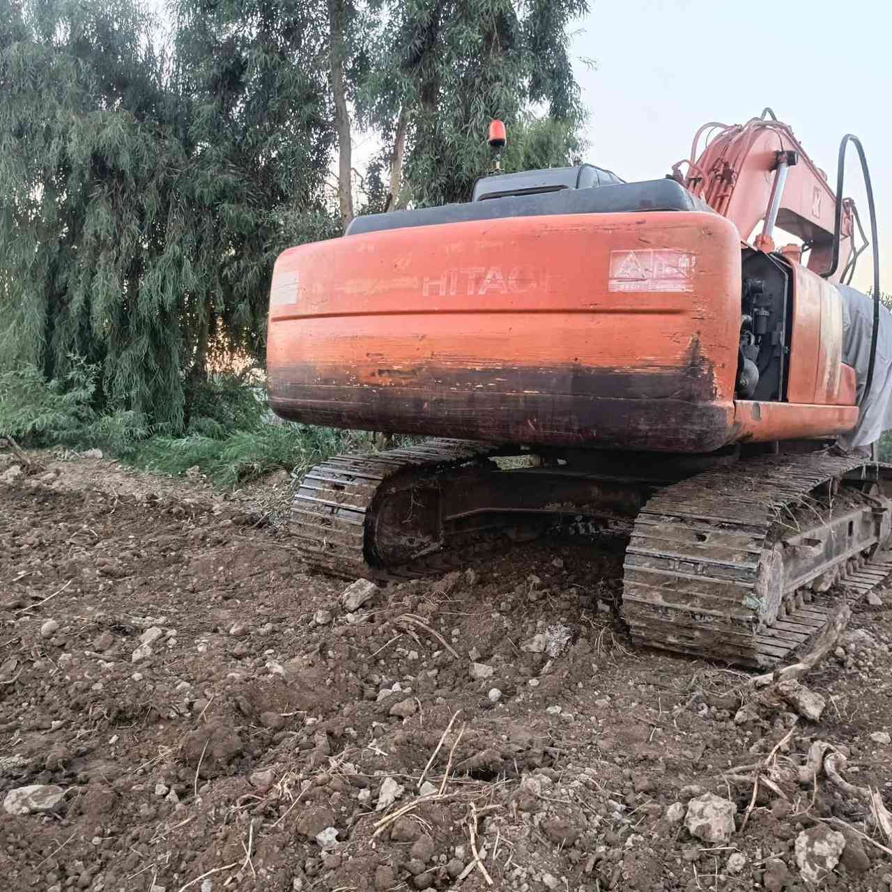 حفارة زت عادي 2003اصوليه للبيع رقم واسط حداديه 95‎%‎ نضيفه كلش العنوان واسط كوت للأستفسار ***********

‭0771 220 3814‬
