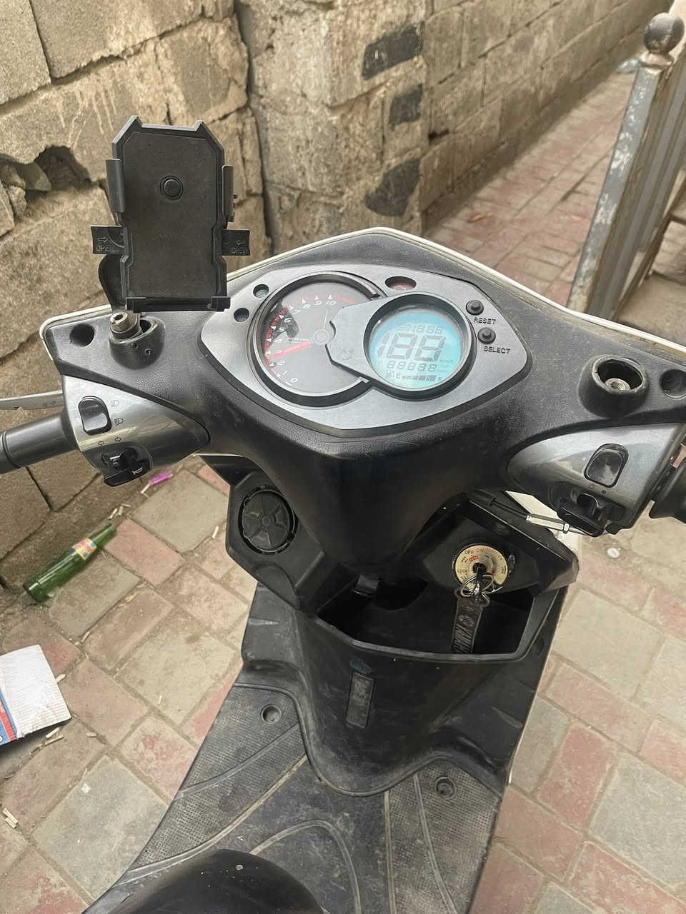 سلام عليكم 
سكنز فحل شلعه ومعدل 
مكينه 58
مكان بلديات 
سعر 450 
***********
