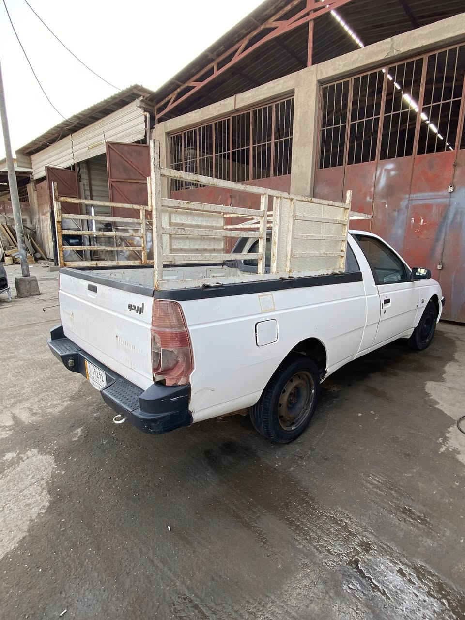 السلام عليكم ورحمة الله للبيع بيكم نوع اريدو 2016رقم بصره مكينه حلوه كير عادي سنويه صار أربع شهور من انتهت راعيها جيرانه تبريد تدفئه كهرباء كلشي شغال سياره اقتصاديه مكاني البصره رقم الهاتف ***********
