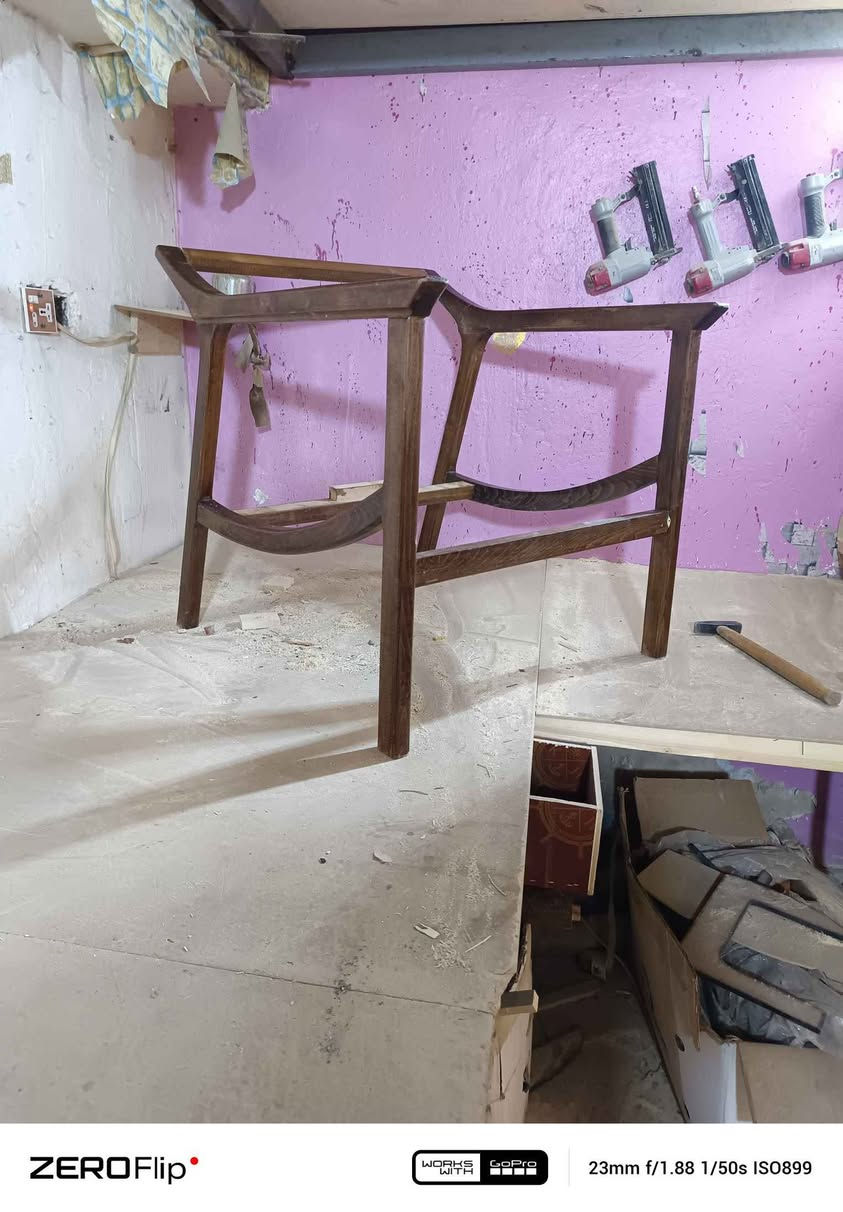 سلام عليكم متوفر كرسي زان عدد ٣٥ زوج للبيع كسي درجة اولى كلش حلو وقوي زان مكان الشعب للبيع السعر ١٢٥ للزوج 
*********** بغداد, العراق
