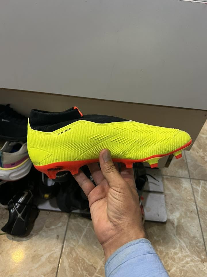 adidas
League Laceless FG

بالة أوروبية، بشرط النظافة

قياس: ٤٣ و ربع
طول: ٢٧،٥

- يوجد التوصيل


**إذا كنت صاحب هذا الإعلان وتريد حذفه لأي سبب، رجاءا أرسل رسالة إلى الدعم الفني**