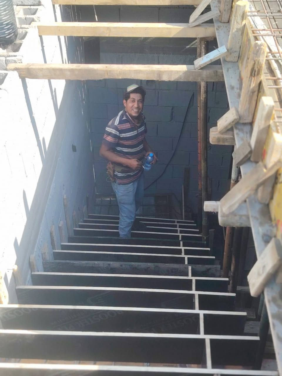 سلام عليكم ورحمة الله وبركاتة نعمل في كافت مناطق البصره حسين نجار قبله يم جسر معارض ***********
