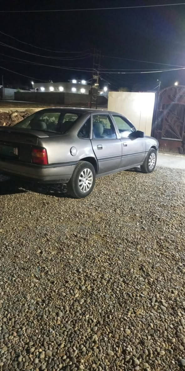 السلام و عليكم بسبب الوعود الكاذبه اوبل فكترا حجم 18 موديل 93 مصبوقه جماليه
السعر ٢٤ وبيها مجال 
التواصل
*********** اخوكم ابو عبد 
***********
مكلف بل نشر بل توفيق للجميع
