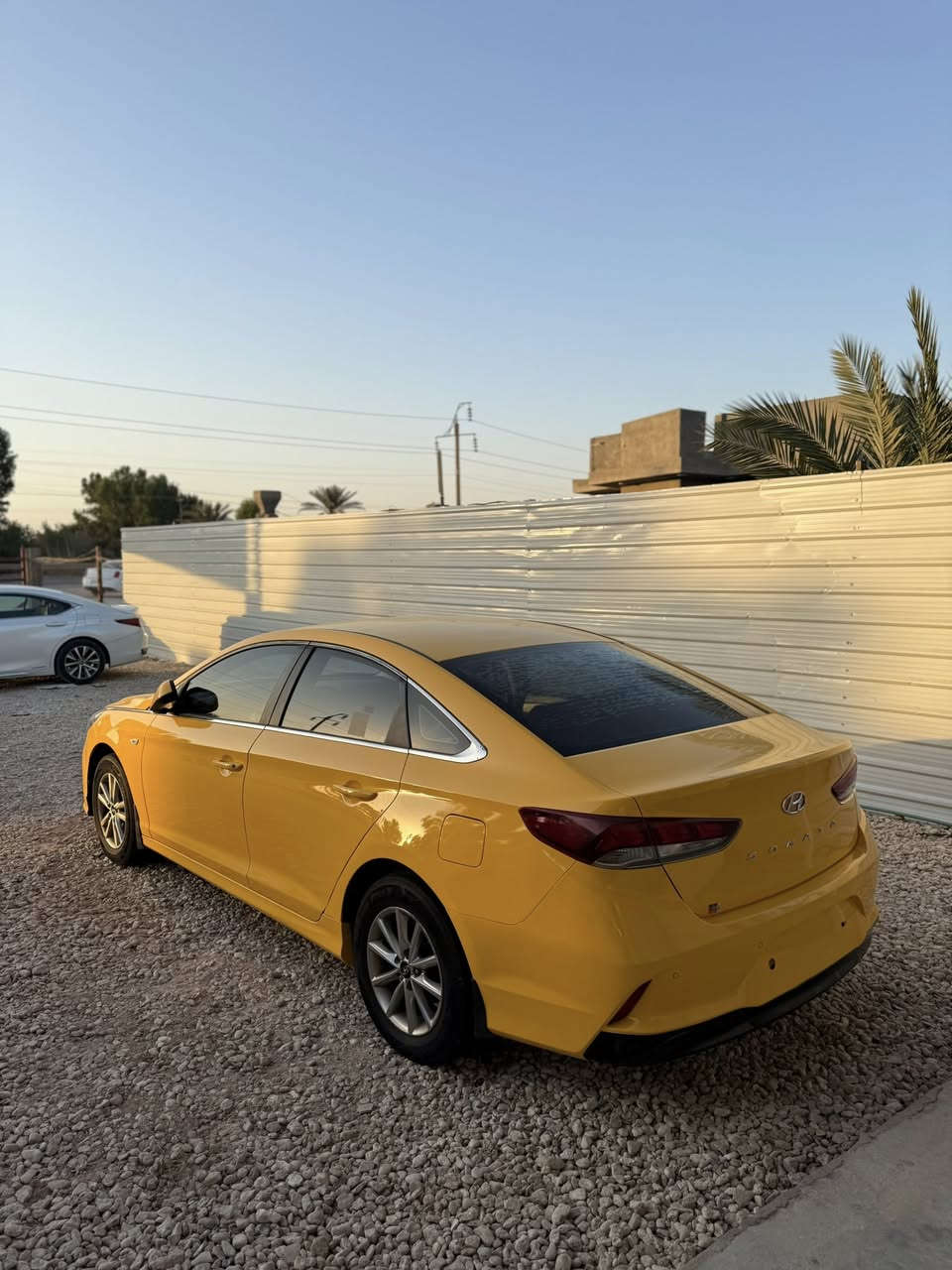 السلام عليكم
سوناتا وارد كوري 2023 غاز خط واحد
رقم بغداد بأسم المشتري
السعر 17500$
 مكان السياره الديوانية
للاستفسار ***********
