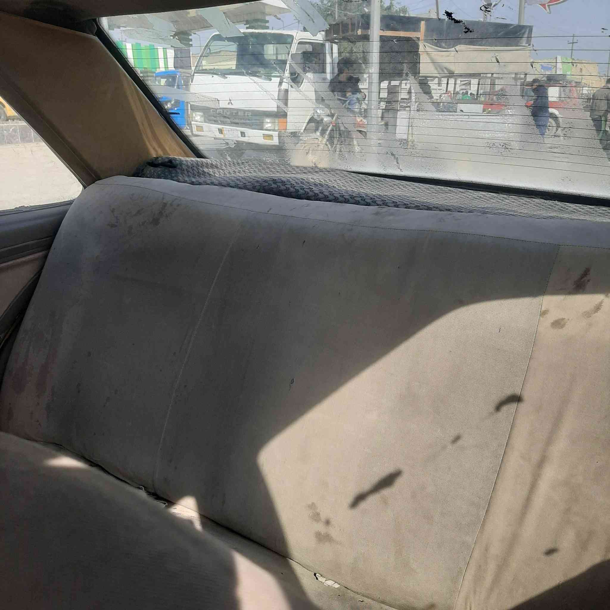 السلام عليكم للبيع سيارة بيجو لميس 2012 محرك بيه خيط تبخير كير جيد جداً سلف داينمو كله زين سيارة باأسمي رقم انكليزي
والسيارة مصفرة
السعر 23 وبيها مجال 
العنوان بغداد 
***********
