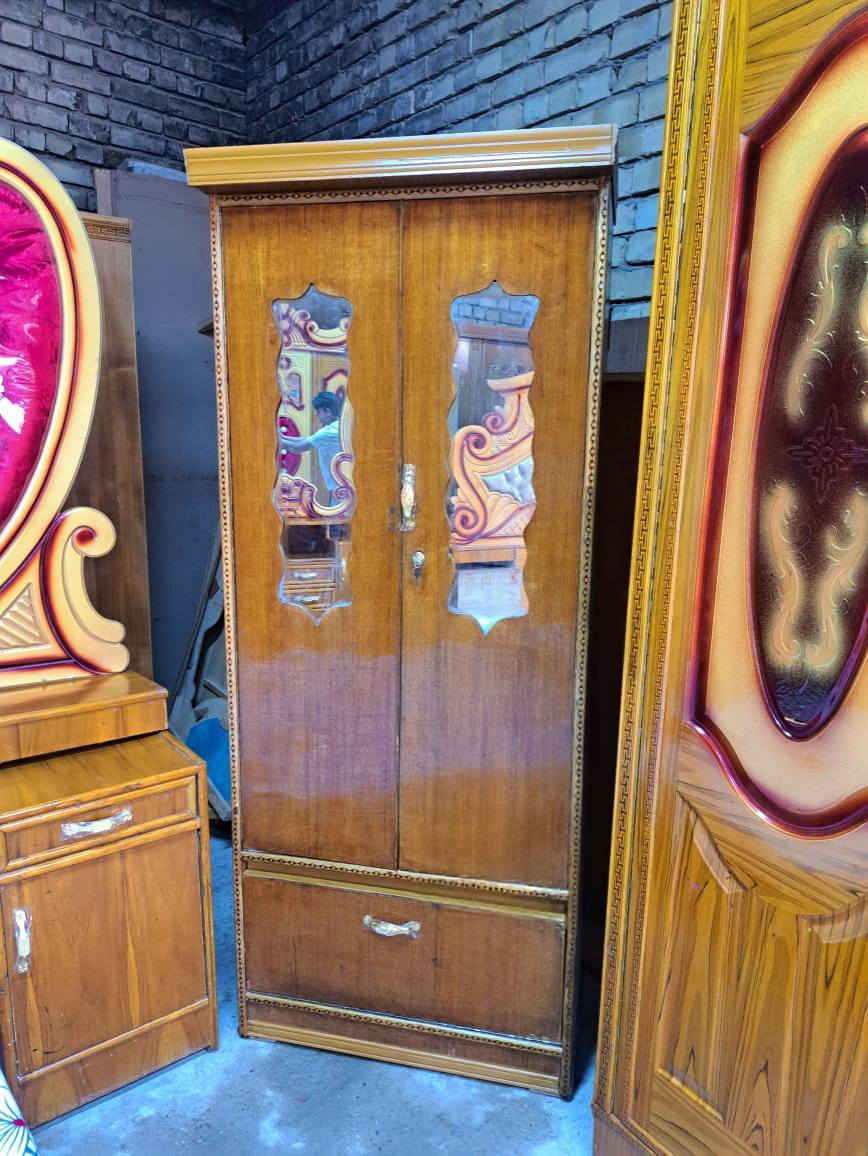 السلام عليكم
للبيع غرفة نوم صاج حديثه مستخدمه قليل متكونه من كنتور ابو ٥ ابواب الظهر جرجوبه براغي غرفه صاج حديثه استخدام كلش قليل بعدها لوك كامله وجاهزة نظافة ١٠٠/١٠٠ السعر ٥٧٥ الف وتسوى اكثر المكان بغداد #متوفرتوصيل بكروة للحجز مراسلة الصفحه


**إذا كنت صاحب هذا الإعلان وتريد حذفه لأي سبب، رجاءا أرسل رسالة إلى الدعم الفني**