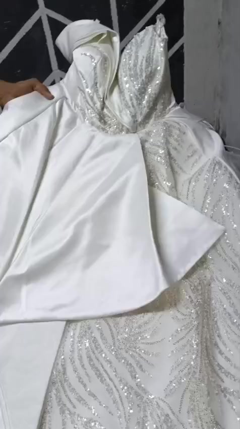 اهلا وسهلا مع بيج ام جمانه للبدلات.. بدلات للبيع ابيض والوان تصفية محل شرط النضافه والشغل توصل الكم مثل ما واضحه بالصوره .... والحلو ابضاعتنه التوصيل مجاني كافة المحافضات… كل اسبوع تنزل وجبه جديده تابعو الصفحه حته ينزل كلشي جديد يمكم


**إذا كنت صاحب هذا الإعلان وتريد حذفه لأي سبب، رجاءا أرسل رسالة إلى الدعم الفني**