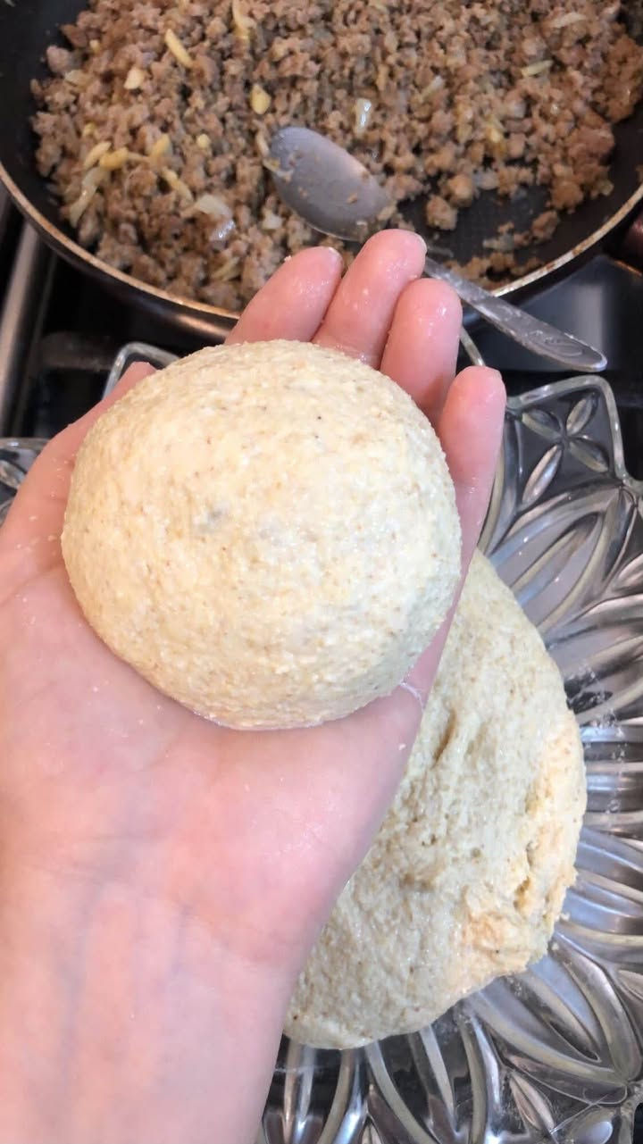 🔥 حره فود 🔥

اليوم طبخنا يوصلكم بطعم البيت الأصيل 😍❤️

🥟 كبة تمن — 20 حبة بـ 5,000
🥟 سمبوسة — 20 حبة بـ 5,000
🍢 كباب — 20 قطعة بـ 5,000

🍃 دولمتنا غير سوالف:
✨ صغير 8,000
✨ وسط 15,000
✨ كبير 20,000

لا تفوتكم النكهة والطعم اللي يخليكم ترجعون تطلبون مرة ثانية 😋👌

للحجز والطلبات راسلونا ع الخاص 📩
والكمية محدودة، سارعوا بالحجز ❤️

#حره_فود #أكل_بيتي #دولمة #كبة_تمن #سمبوسة #كباب


**إذا كنت صاحب هذا الإعلان وتريد حذفه لأي سبب، رجاءا أرسل رسالة إلى الدعم الفني**