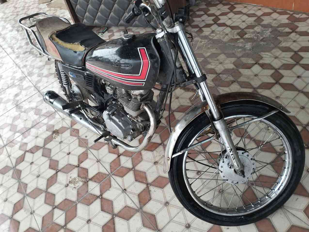 ماطور ايراني 4كير ماطور حلو سعره 175 وبي مجال رقم ***********
