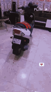 سلام عليكم  دراجه للبيع ماكس منغولي 49 ما مفتوحه كله شغال580 وبيه مجال المكان حي النداء شارع المجمعات خاص او ***********
