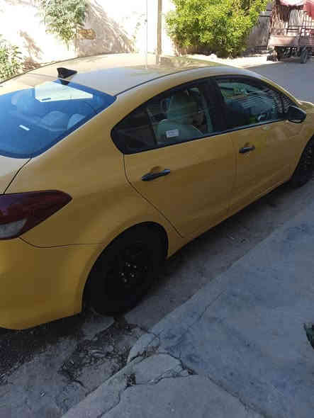 السلام عليكم كي فورتي تكسي للبيع حادثة بس قبق جنطه مبدل كله ليبل واحد كير ومكينه خير من الله رقم بغداد انكليزي بسمي سعر ١١٧ وبي مجال استفسار *********** مكان بغداد
