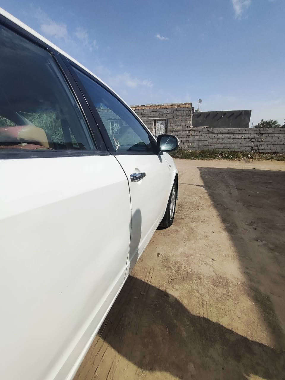 جلي موبل موديل 2013 رقم بغداد تحويل ثاني يوم سياره كلها بلاد مكينه كير اوتو تبريد بلاد خير من الله حداديه جديده سياره مكفوله تخم تاير جدد باتري جديد سنتر لك شغال لايت زنون شاشه وكامره  دواخل جديده شركه دوشمه جديده مكاني ناصريه استفسار  ه‍ ***********
