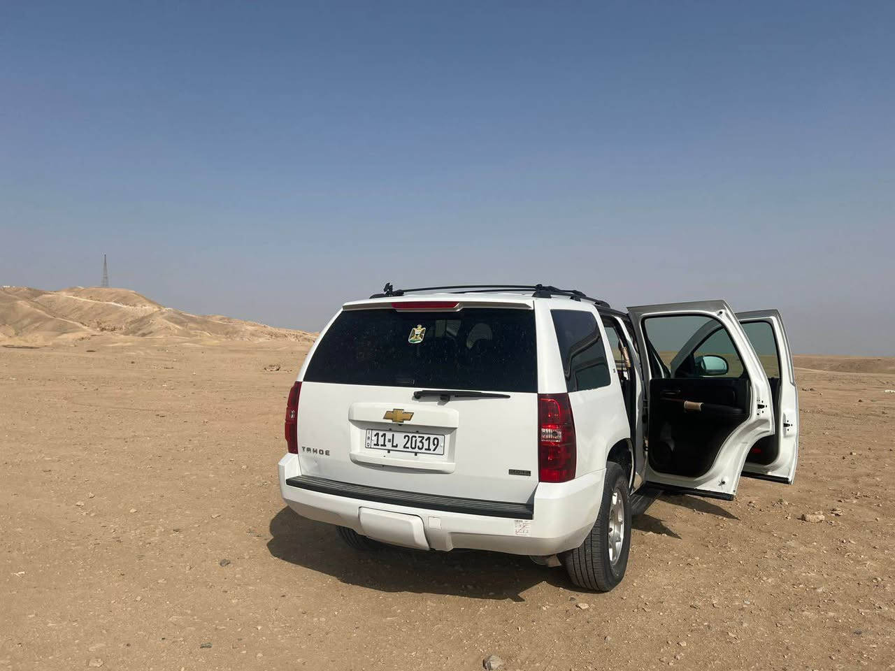 تاهو LT2008 رقم بغداد بأسمي تحويل ثاني يوم  وارد امريكي حادثها موجود بالصور كير مكينه تبريد كله شرط السياره جاهزه للأخير تاير حداده تجي تفحص تقتنع يلا ابيعك حادثها جداً بسيط السعر 180 وبيها مجال مكاني البصره *********** البصرة, العراق
