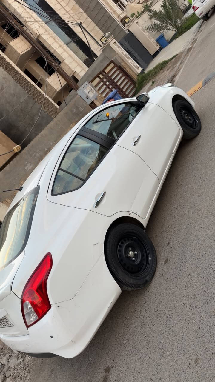 سلام عليكم سني ٢٠٢٥ مكفولة منل صبغ ولبارد بيها شخط بسيط بلباب لخلفي ماشية ٣٨ الف شدالها منضومة غاز رقم اربيل باسمي سعر ١٢٤ وبيها مجال بسيط عنواني الدورة 
***********
