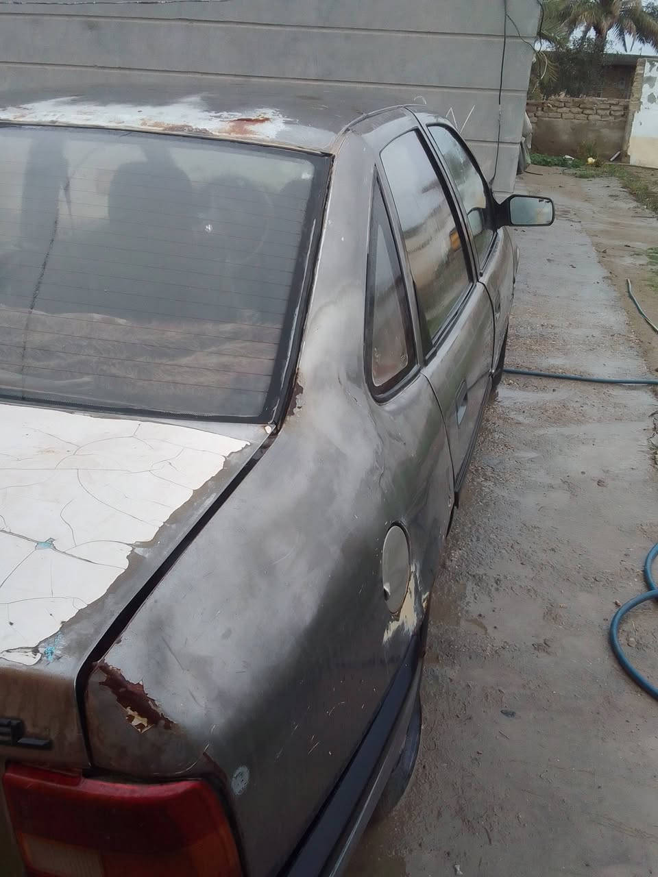 سلام عليكم سياره اوبل للبيع دواخل نضيفه كير ومحرك نضيف نقصها لبك ما يجي وفريم ممه كهربائيات شغله باتري جديد سنويه ضايعه ابيع كوم حديد سياره رقمه ابيض بابل سياره موجود في بابل سعر 10 وبيه مجال رقم الموبايل ***********
