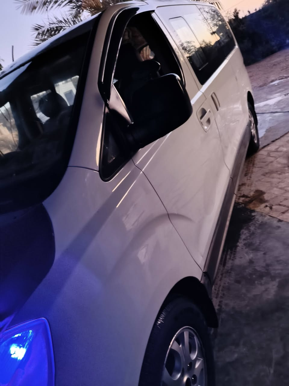 السلام عليكم
ستاركس 9 مفتوح كير عادي حافضه سبع الوان ماسحه خلفيه كشر مكفول من ضربه القويه وصبغ محرك مكفول لاتنقيص ولا نفخ رقم بابل انكليزي ب اسمي لي الاستفسار الاتصال 
العنوان الفلوجه 

***********
