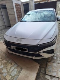 السلام عليكم النترا ٢٥  خليجي فول  بصمه تشغل عن بعد  صندوق ذكي ABS حسا...