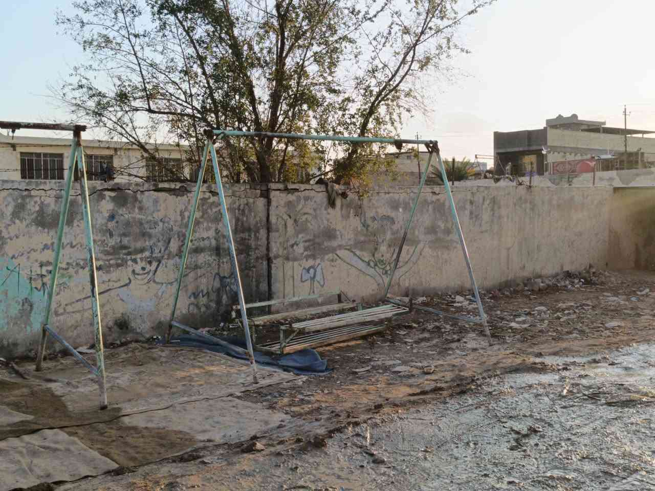 سلام عليكم
مراجيح البيع الوحده ب300
العنوان الفين شارع شبكة ‏‪0773 179 5460‬‏
