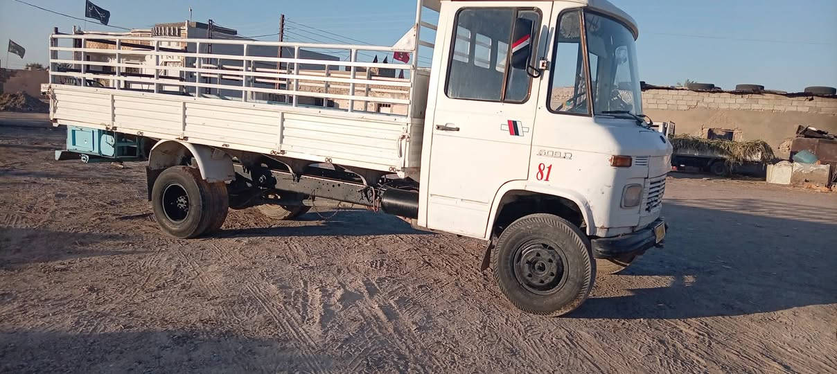 البيع خرسه موديل 81 فان المكان بغداد رقم راعيهه ***********
