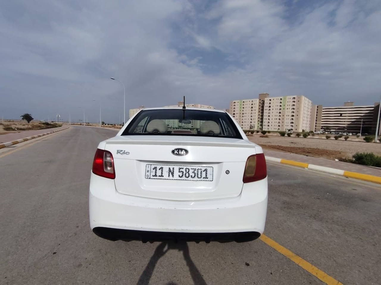 سلام عليكم كيا ريو موديل 2012خليجيه اشاير مري 5ويل كب تبريد على وضع الشركه دواخل جدد صبغ بيبان وجاملغ خلفي اثر خدوش فقط ورصعه بنيد تايرات جدد صدر بلادي ممفتوح على وضع شركه بعده جديد مكينه بلديه ممفتوح برغي بيهه جديده بغداد سياره بسمي سعر 85 وبيهه مجال بصيط ***********
