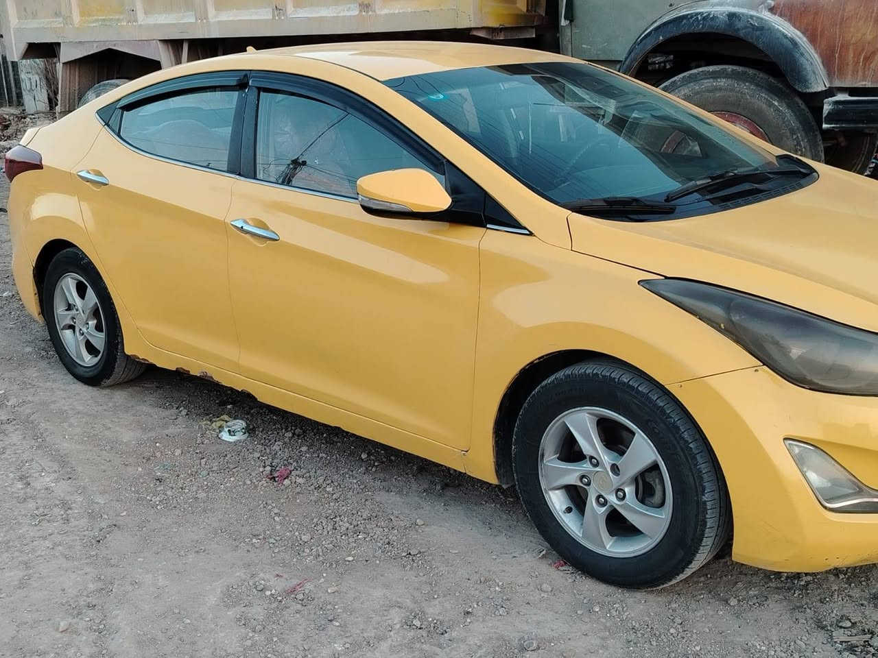 السلام عليكم من رخصت الادمن عندي النترا افانتي 2014 شكل 16  وارد كوري مكفوله من ضربه والتبديل كير محرك مكفولات مواصفات بصمه هيترات بل كشن والدركه تبريد بيانو حساسات شاشه كامره مري شفط تحكمات 5 ويل كب  رقم بغداد انكليزي باسمي هيئه وغرامات مصفره  السعر 85 
مكاني بغداد ابو غريب 
الاستفسار 
***********
***********
