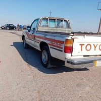 هايلوكس • موديل ١٩٩٤ • كهربيات شغالة