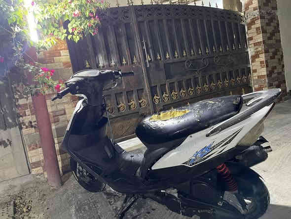 سلام عليكم ماكس للبيع بوشه 49 
مكينه مفتوحه سعر 500 وبيهه مجال 
عنوان بغداد الدوره ***********
