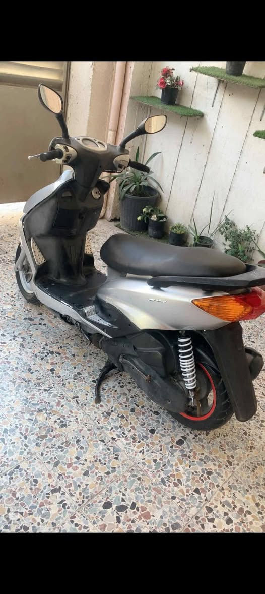 سلام عليكم دراجه سكنس ياباني اصلي للبيع الاستفسار ***********
