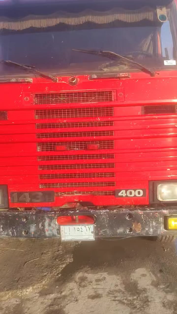 سيارة للبيع اسكانياموديل92 شاصي كفالة سنكل  مزوج خلفي سنوية ل29. مكينة  حجم42.  مداور ثاني يوم ***********
