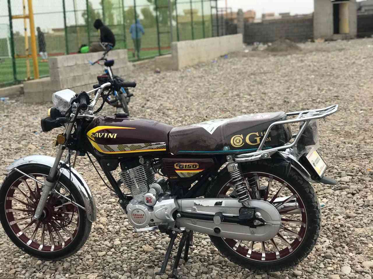 السلام عليكم موطور للبيع موديل 25 محرك ما مفتوح كهربأيات كلها شغاله  مكاني ناحيت الزاب قريه اشريعه  
الشراي يتصل ***********
