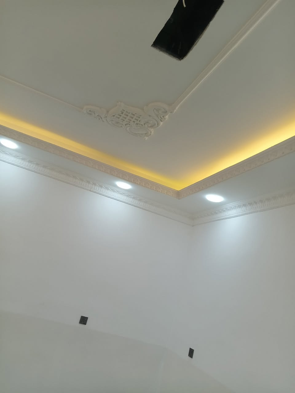 سلام عليكم
ديكورات مغربي متفرغ حالين
 اصطه محمد السبهان 
الشغل هندسي
 وبسعر مناسب كلش
نموذج من اعمالنا 
جميع ديكورات 
1- جبسن بورد و تغليف الجدران  بوكسات قواطع مغربي +  بورد + بوردx
2- فلين + بديل خشب+  
3- ديكور بلازمة. 
4- سحبات داخليه وخارجيه
5- نشتغل جميع محلات والمجمعات  بكادر مميز
يوجد لدينا كادر مجمعات بسعار مناسبه جدن
التواصل ***********👉واتساب
