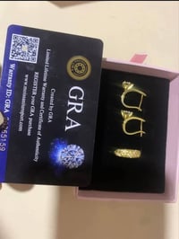 ختم ٩٢٥ • طلاء ذهبي • موزنايت